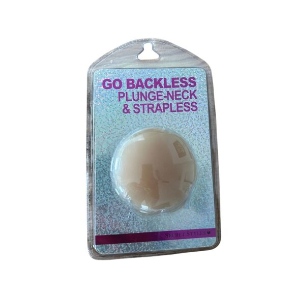 GO BACKLESS Beige Silicon Nipple Covers NEW NIP - Picture 4 of 4